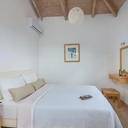 Tatil Evi Schiza Finikounta